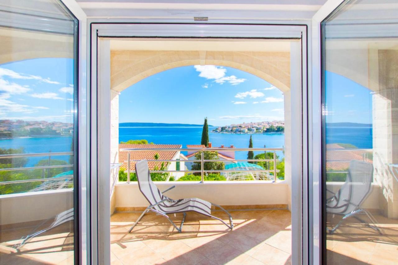 Villa Marta Apartmani Trogir Eksteriør billede