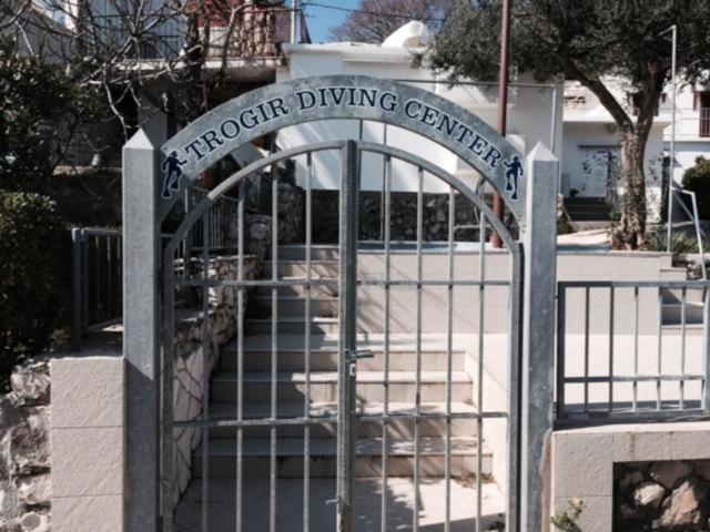 Villa Marta Apartmani Trogir Eksteriør billede