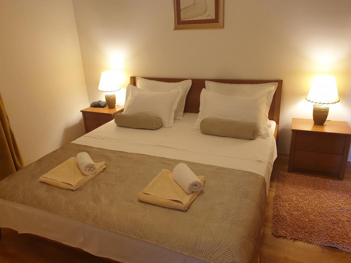 Villa Marta Apartmani Trogir Eksteriør billede
